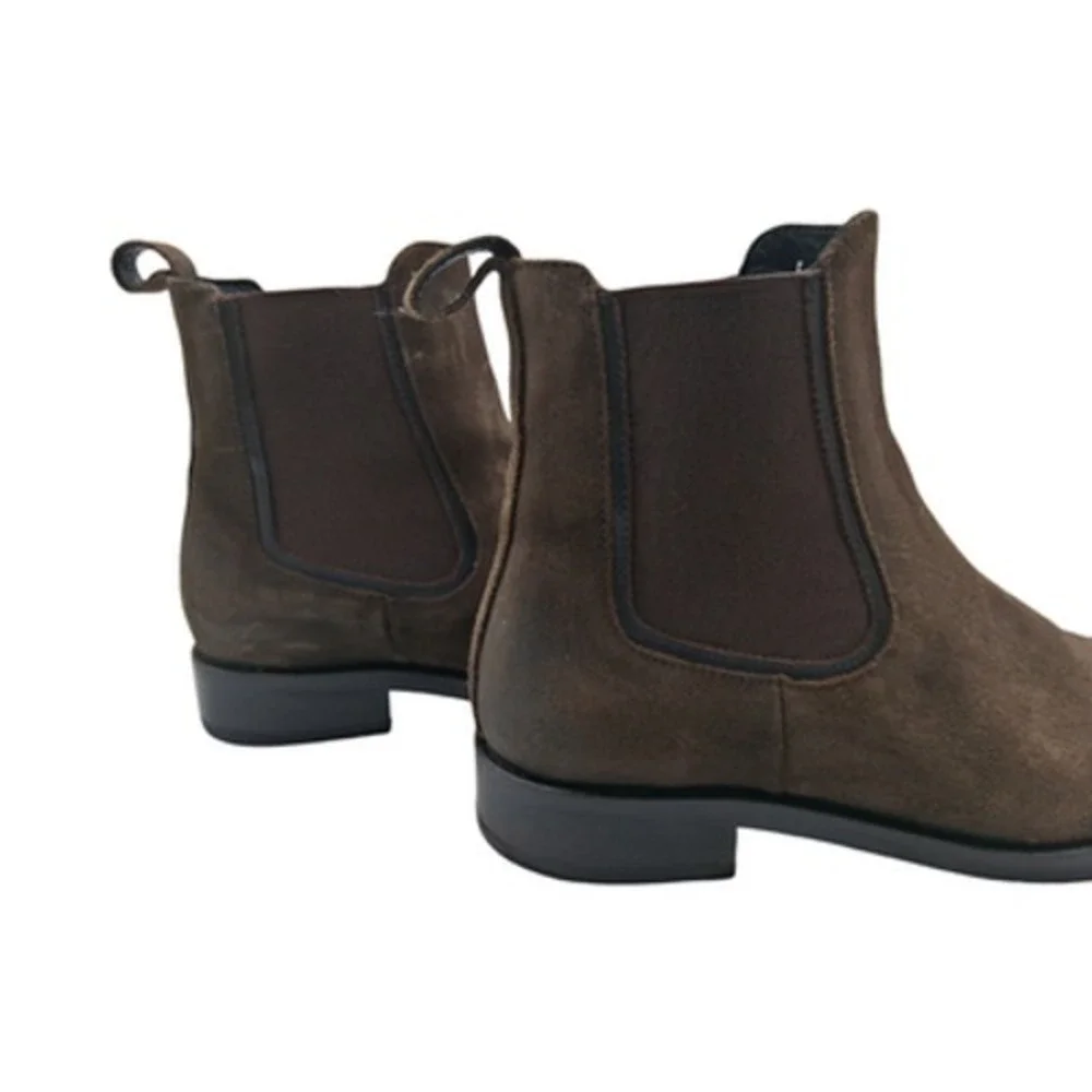Thursday Boot Co Chelsea Boots Womens Size 7.5 Brown Suede Pull On Ankle Casual